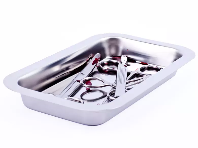 Możliwe powikłania po cięciu cesarskim – informacje dla pacjentek.