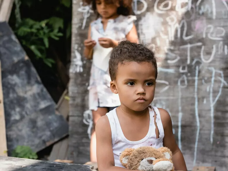 Ponad 300 mln osób na świecie potrzebuje pomocy i ochrony. Poważnym problemem niedobory żywności