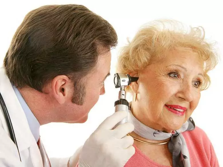 Utrata słuchu a depresja: wbrew pozorom jest pomiędzy nimi związek