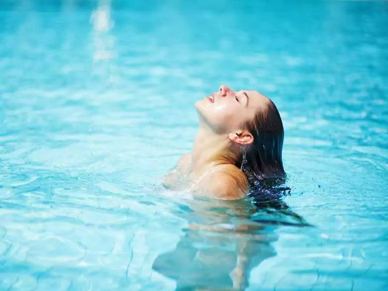 Lato w cieniu pokrzywki