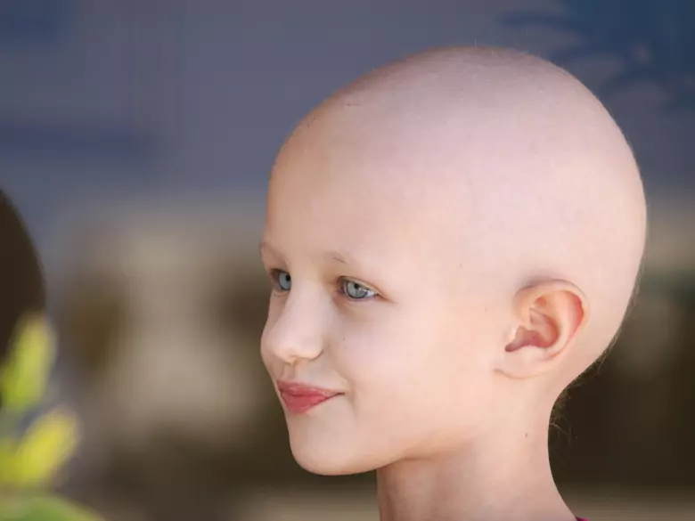 Tylko co drugi Polak wie, jak leczone są dzieci chore na raka. Te badania to dla nich szansa na zdrowie