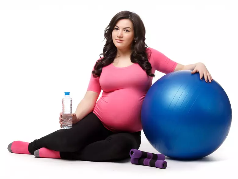 Szósty miesiąc ciąży w pigułce