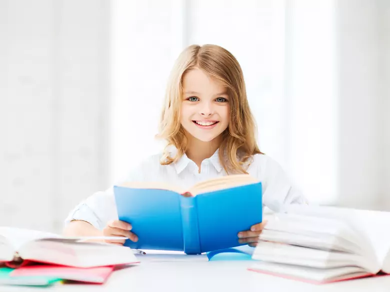 Ogólnopolski Program Stypendialny - Słodycz Wiedzy