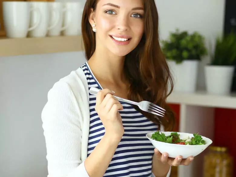 Dieta w I trymestrze ciąży – co jeść, a czego unikać?