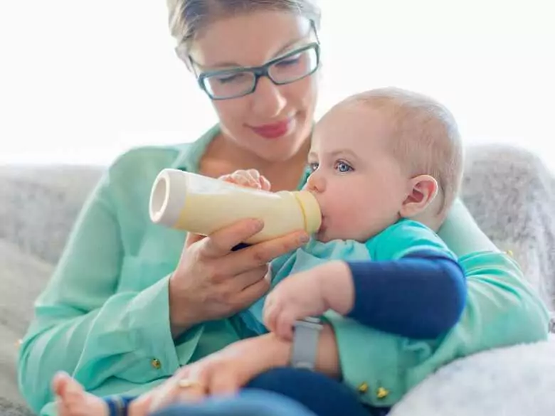 Żywienie niemowląt - aktualne zalecenia dotyczące wybranych produktów oraz suplementacji witamin D i K -  cz. 2