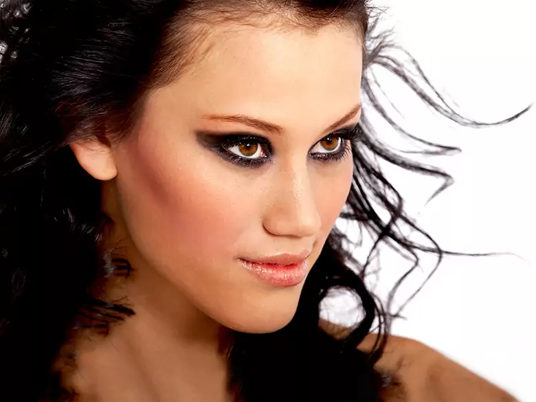 Wsparcie mikrobiomu, micele i delikatna rutyna ABC oczyszczania wrażliwej skóry