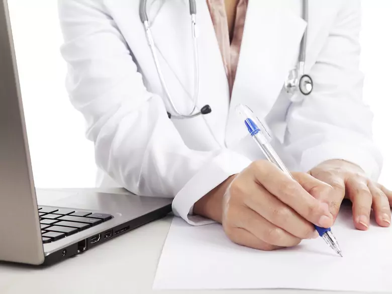 Wszyscy wokół chorzy? Koronawirus znowu w akcji