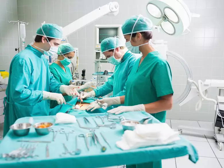 Operacja dziecka – jak zmniejszyć lęk rodzica?