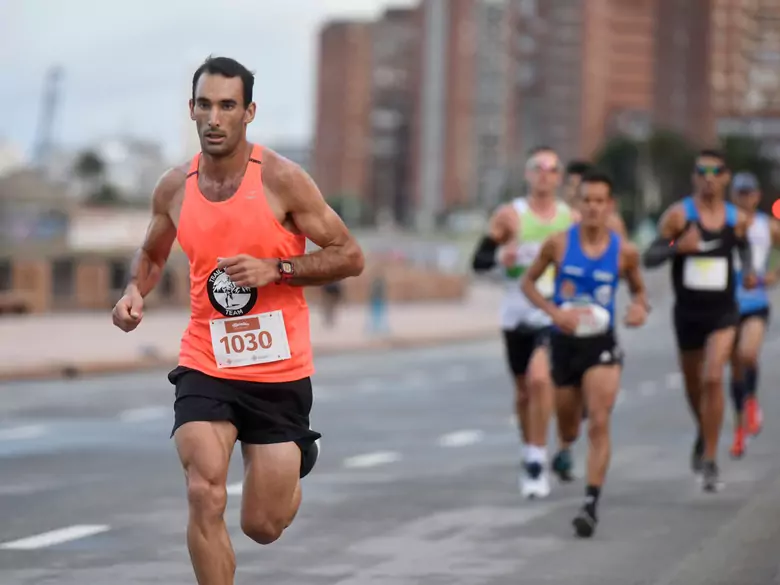 Jakie są korzyści z praktykowania biegu na długich dystansach?