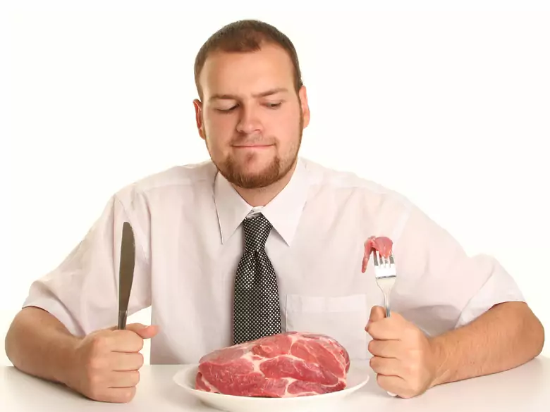 Czy człowiek musi jeść mięso?