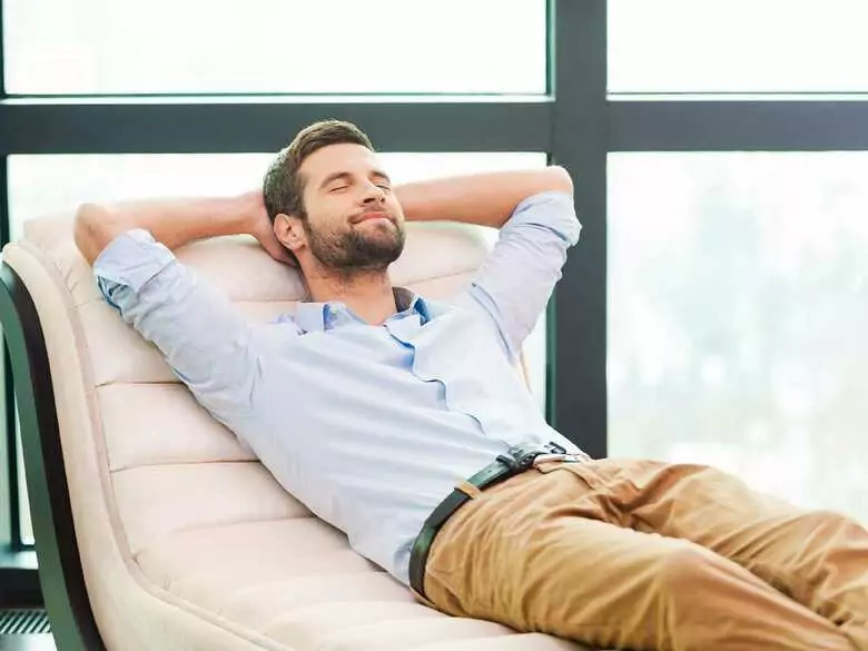 Melatonina – hormon, który pomaga nam zasnąć