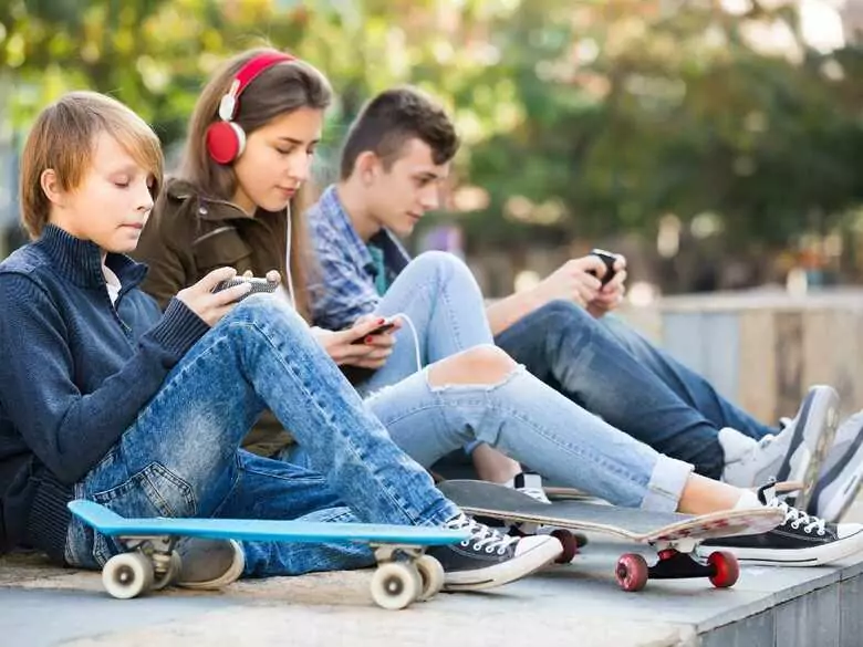 Nowe przepisy: mniej nikotyny w rękach polskiej młodzieży