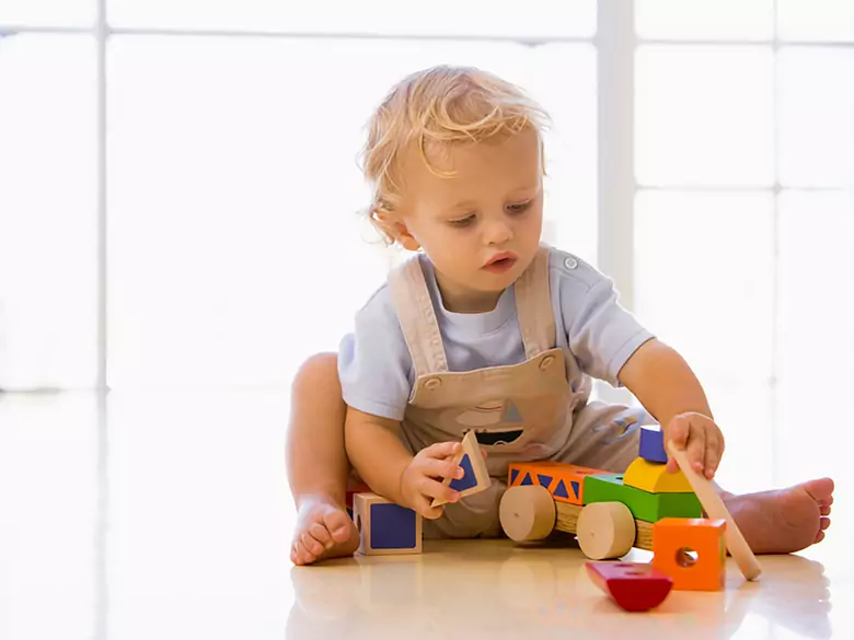 Zabawki niemowląt – rezerwuar wirusa grypy. Jak się go pozbyć?