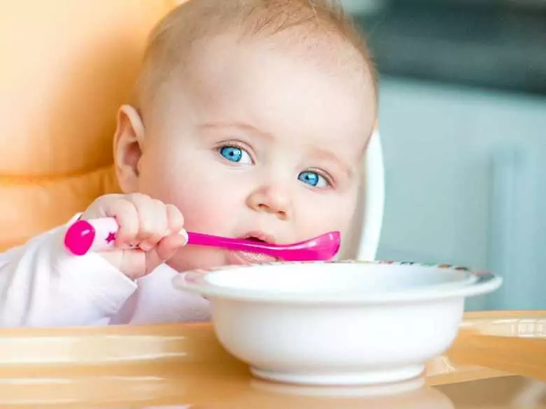 Grymaszenie przy stole, czy poważne zaburzenie pokarmowe. ARFID - jak je rozpoznać i pomóc dziecku?