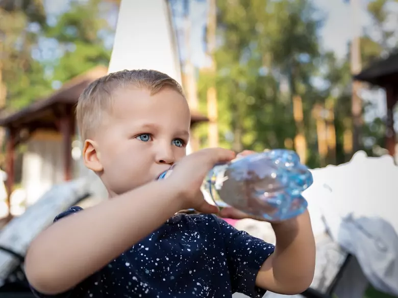 Odwodnienie u dziecka. Dobre nawyki i właściwa hydratacja