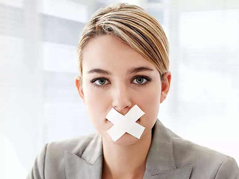 Dolegliwości, jakie może zdradzić zapach z ust