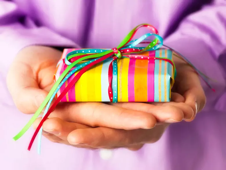 Prezenty a budowanie bliskich relacji