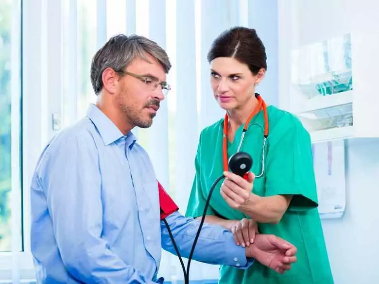 Przyspieszone tętno – choroba serca czy nerwica?