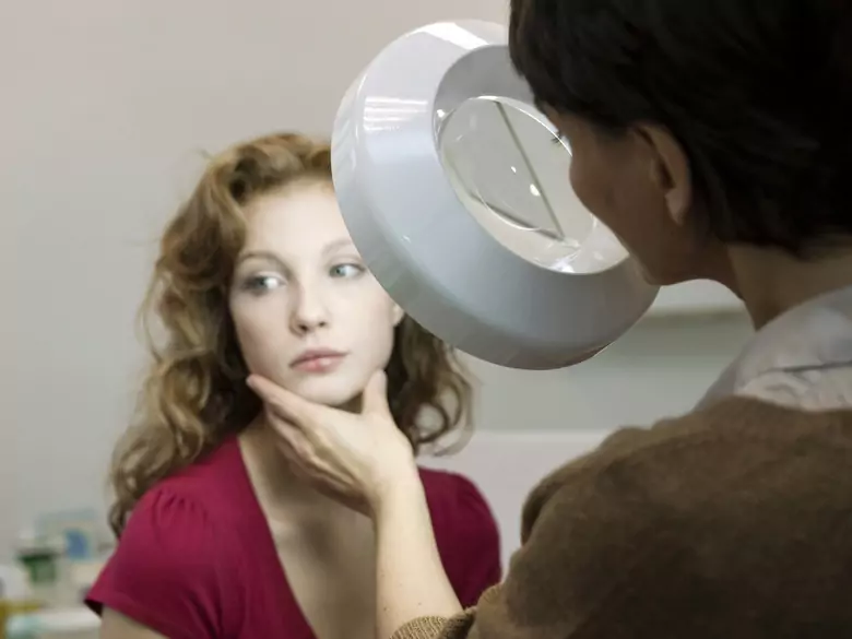 Zabiegi medycyny estetycznej – jak zadbać o bezpieczeństwo?