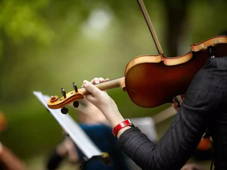 Sztuka oddychania holotropowego: stan psychodeliczny bez psychodelików