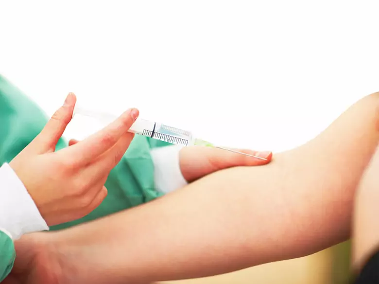 Nadmierny odczyn po szczepieniu przeciwko krztuścowi