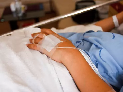 Od leczenia celowanego po luki w opiece: możliwości  i wyzwania w terapii stwardnienia zanikowego bocznego (ALS) w Polsce