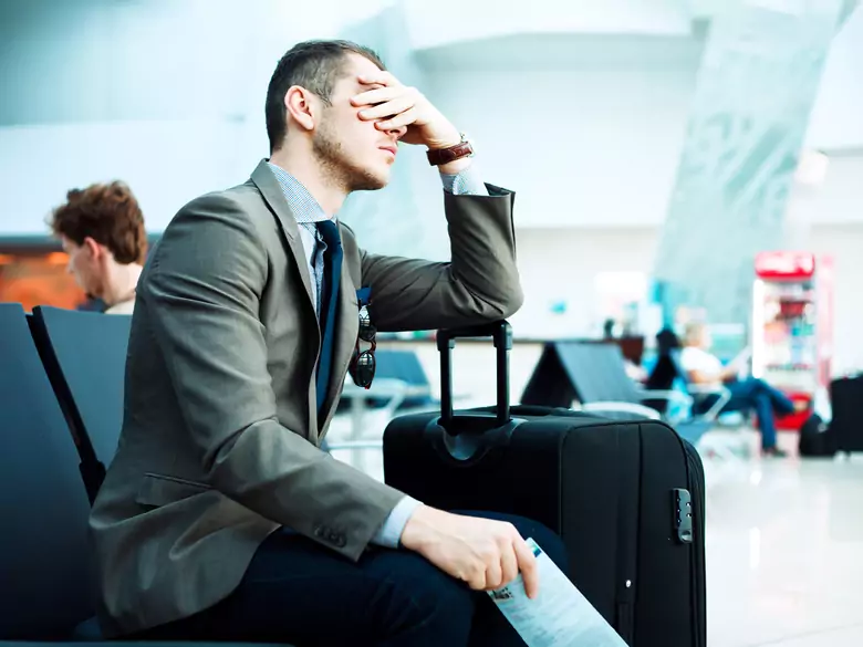 Astmatycy, zawałowcy, przeziębieni. Kto może bezpiecznie podróżować samolotem?